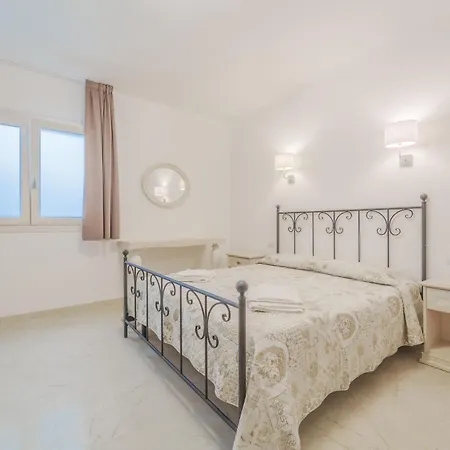Mia * Casa Ajali